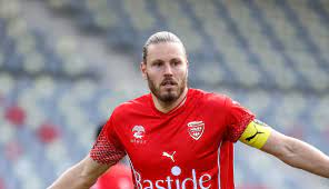 [FOOTBALL]: Les crocos ont décroché une belle victoire hier à Metz...